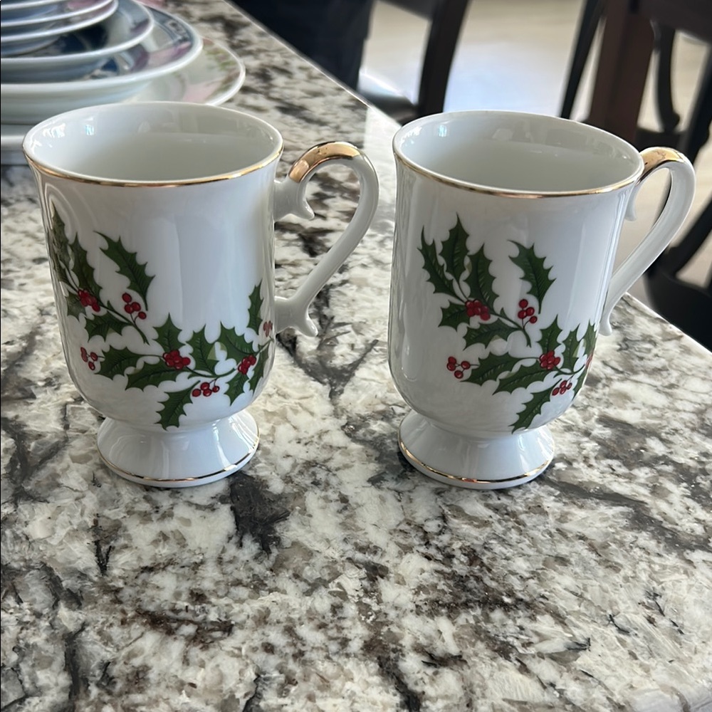 Festive Holly Mug Set - White with Green and Red Design